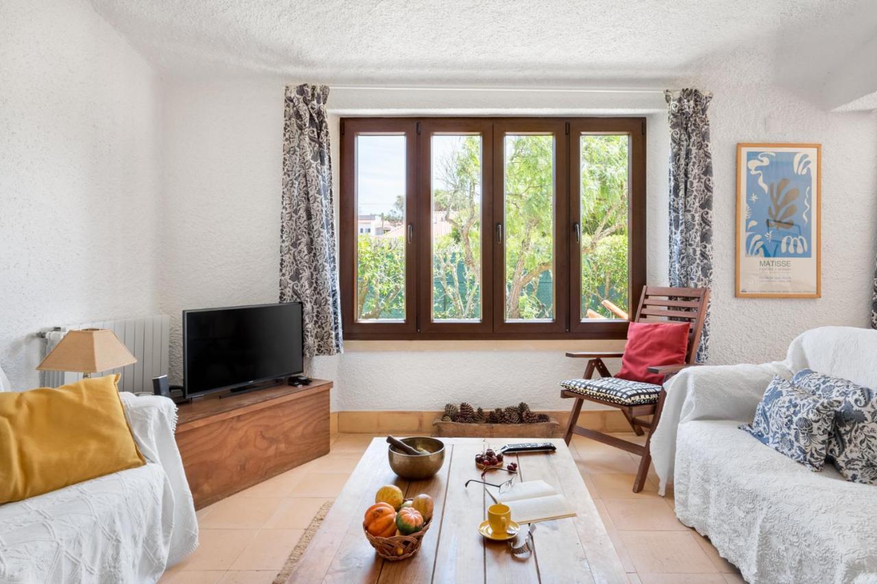 Joivy 3-Br Cottage With Terrace And Garden In Colares Sintra Exterior photo