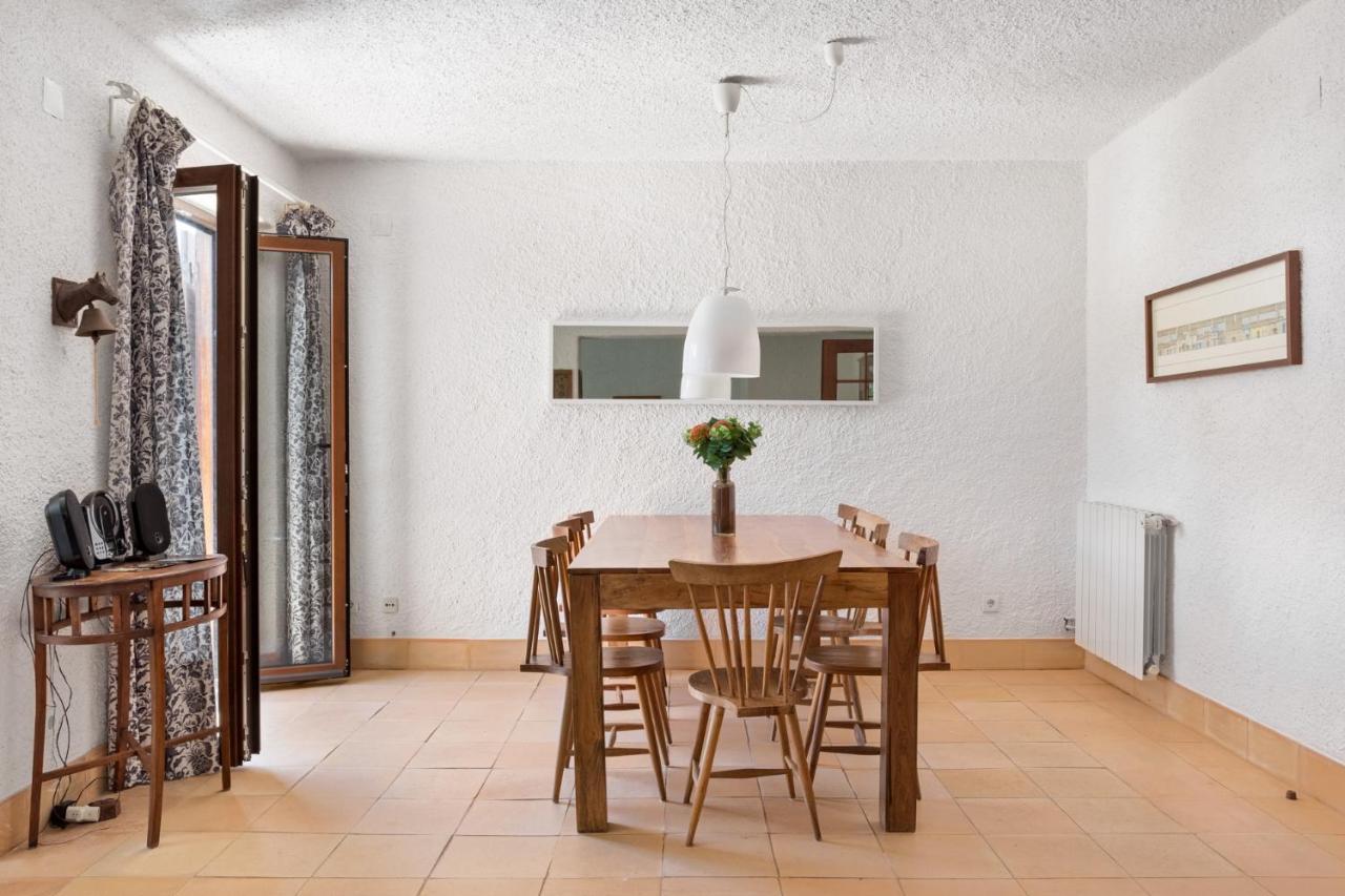 Joivy 3-Br Cottage With Terrace And Garden In Colares Sintra Exterior photo