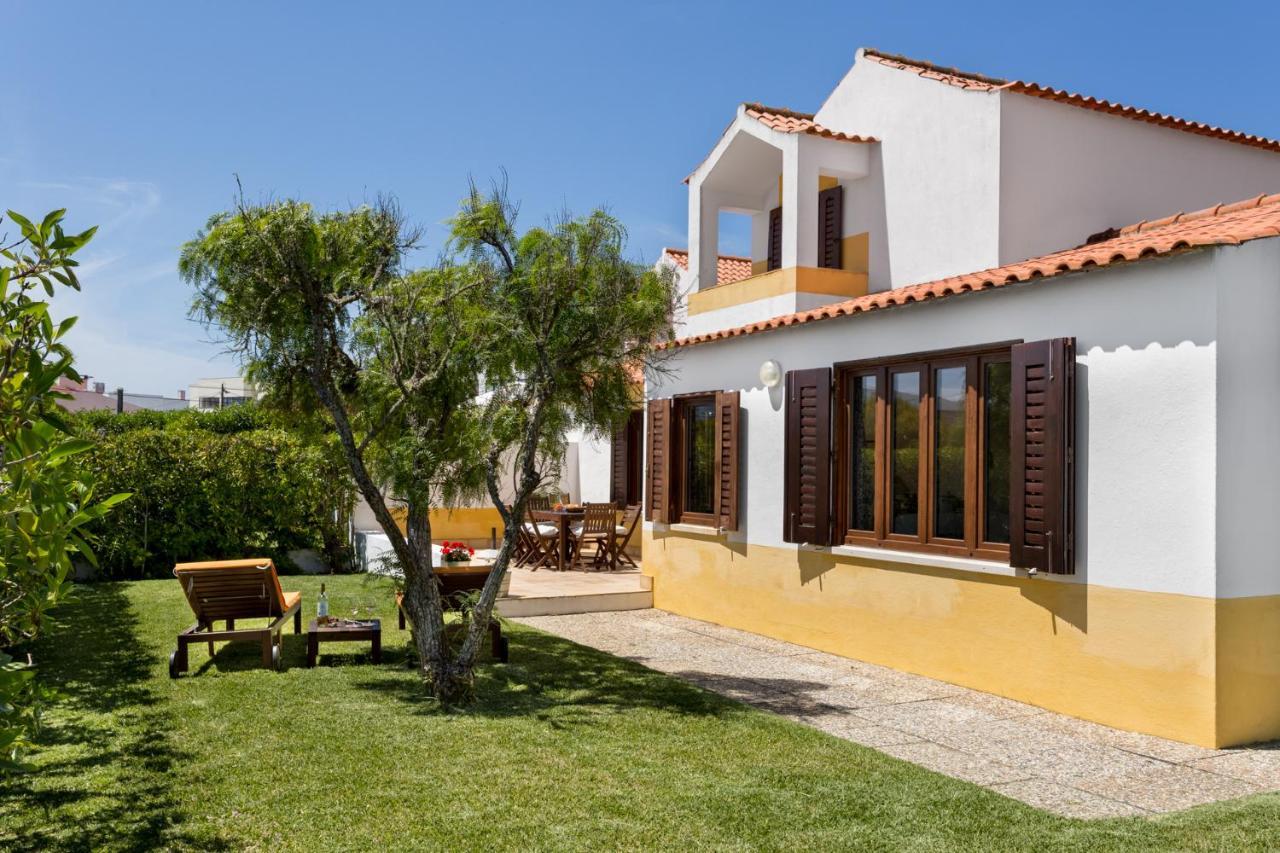 Joivy 3-Br Cottage With Terrace And Garden In Colares Sintra Exterior photo