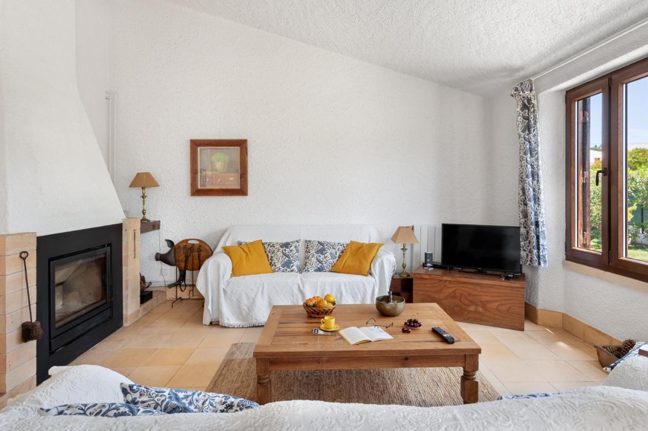 Joivy 3-Br Cottage With Terrace And Garden In Colares Sintra Exterior photo
